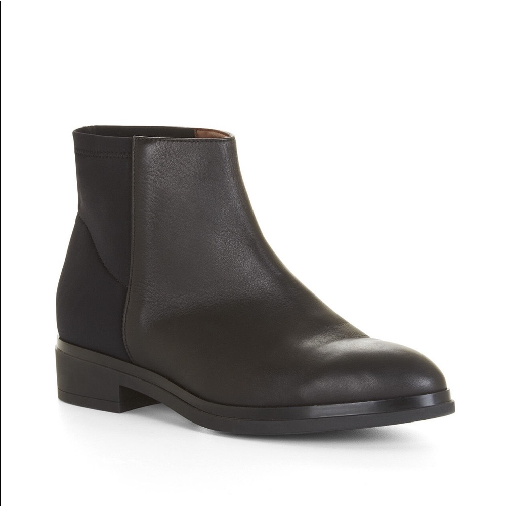 BCBGMAXAZRIA Collin Slip-On Leather Low Boot